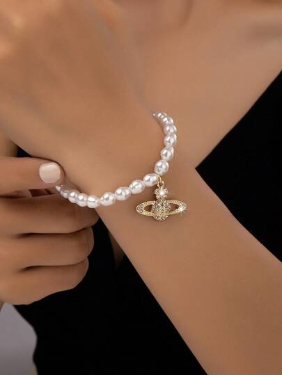 1 قطعة سوار من سبيكة وخرز قابل للتعديل مع تصميم برشام وخرز مرصع باللؤلؤ، بطراز أوروبي وأمريكي للنساء، مناسب للارتداء اليومي والهدايا المناسبة للأعياد