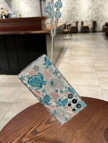 这款奶油色波浪边海龟珊瑚彩绘防震手机壳，配有手工串珠手链，兼容 XR/7/8 和 16/11/16Pro/16Plus/16ProMax/16E/15ProMax/13/14/12/XS/XR/7G/8P，也兼容三星 Galaxy S11/12Pro/12/12X/13Pro/14Pro/15Pro 以及 Redmi 10/9/Note9/12C/Note11Pro/Note8Pro。 - 彩色 - 查看 4