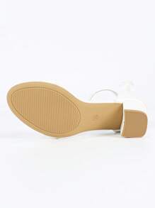 Sandalias de mujer con hebilla metálica decorativa, tirantes finos y tacón grueso, estilo elegante y dulce para boda y fiesta, de punta abierta para uso en verano