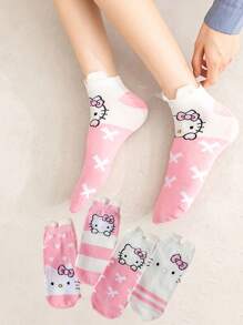 Sanrio 1Pair Sanrio Short Socks Featuring Hello Kitty In A Striped Heart Design, Perfect For Spring And Summer, Cute And Versatile For Casual Wear.