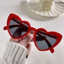 1pc Red Heart-Shaped Beach Fashion Glasses Suitable For Women For Party Photos