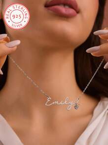 1 pezzo Collana con pendente a forma di cuore in argento 925 con zirconi e nome personalizzato, elegante e romantica, accessorio di stile bohémien per San Valentino, compleanno, anniversario, laurea, Natale, come regalo di alta gamma per amanti e madri.