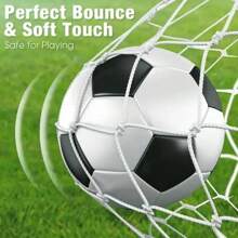 [Personnalisé] 1 Pièce Ballon de football, personnalisé avec votre texte, panneaux classiques noir et blanc, taille 5, ballon de football en PU de haute qualité - cousu à la machine, très élastique et durable, convient pour l'entraînement et les matchs des adultes, sports d'équipe, cadeaux, fans de football, Saint-Valentin, Fête des Pères, cadeaux commémoratifs, cadeaux de collection