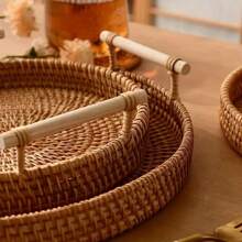 1pc Round Hand-Made Cane Storage Tray, Japanese Solid Color Wicker Decoration With Handle, Table Breakfast, Coffee, Drinks, Snacks Fruit Storage Tray, Suitable For Table And Home Desktop Decoration