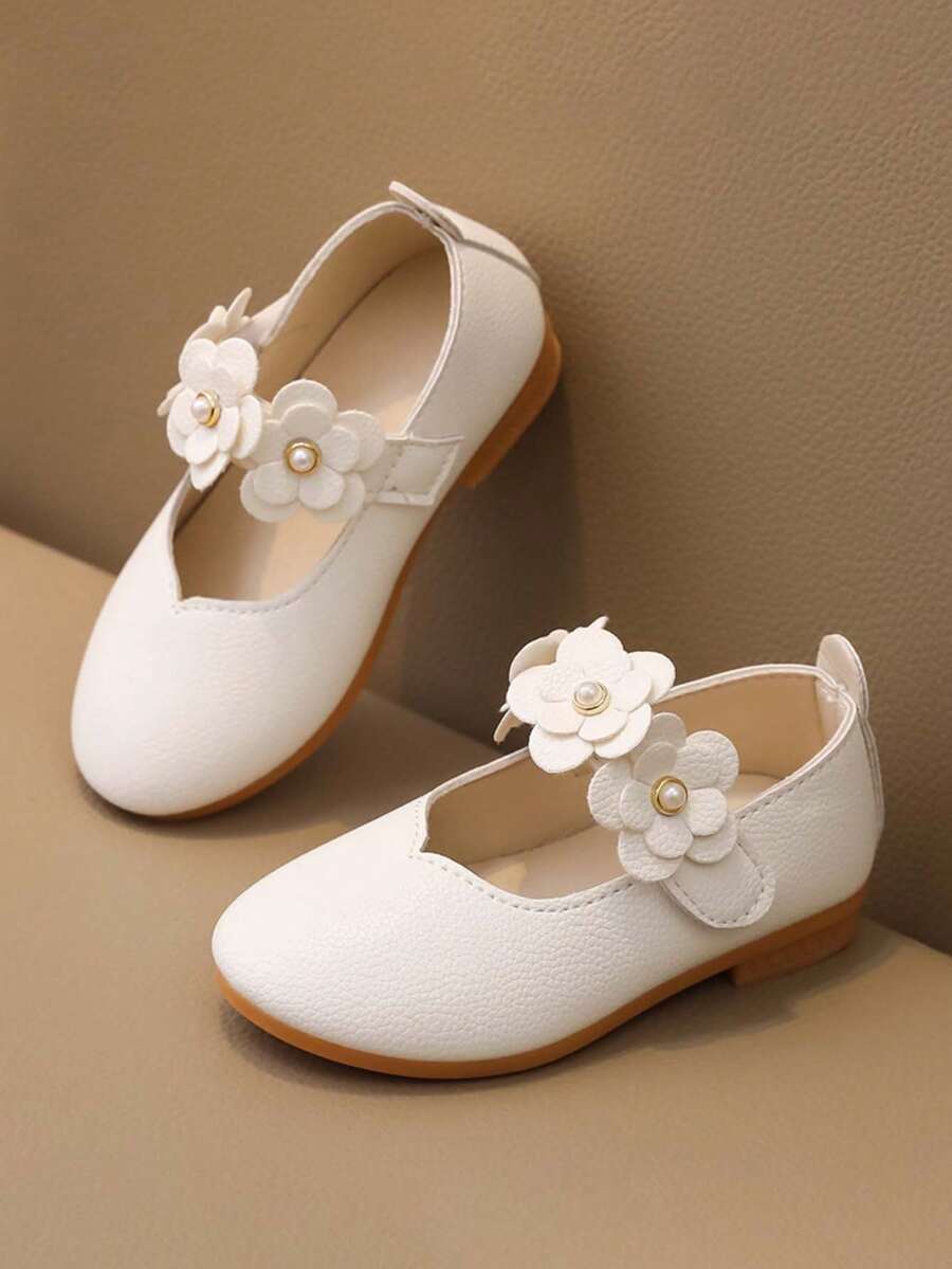 1 双女孩可爱公主乐福鞋，透气柔软防滑百搭儿童鞋，带珍珠装饰，婴幼儿学步鞋，花卉装饰带钩环，易于穿脱，适合春季、夏季、秋季 - 白色 - 查看 1