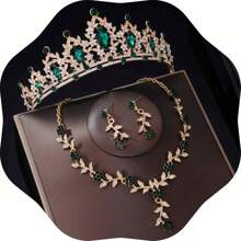 EBUDAE Tiaras y coronas para mujeres, conjunto de joyas nupciales de tiara, aretes y collar con cristales, accesorios de disfraz para fiesta, Halloween, baile de graduación y concursos de belleza