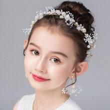 Gold Flower Tiara For Bridesmaids, Wedding Hair Accessory, White - 白色 - 查看 10