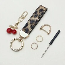 TTOBS 1pc Handmade Leopard Leather Car Key Chain With Cute Cherry Pendant - , Fashionable And Multifunctional Backpack Key Chain, The Perfect Accessory For Backpacks. The Perfect Gift For Valentine's Day, And An Excellent Gift For Your Beloved Girlfriend.