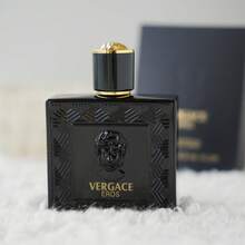 La fragancia VERCAGE EROS Negro para hombre de 100ML emana una intensa confianza, fuerza y sensualidad, con una composición de notas ricas y complejas, y una duración prolongada - B012-2 - Ver 8