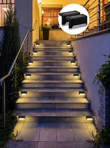 4 piezas Luces decorativas solares para exterior, 1 LED luz cálida, luces de cubierta - Carcasa negra, luces de pared, luces solares para jardín valla, luces solares para patio y escaleras, regalo para Halloween, Navidad y Acción de Gracias