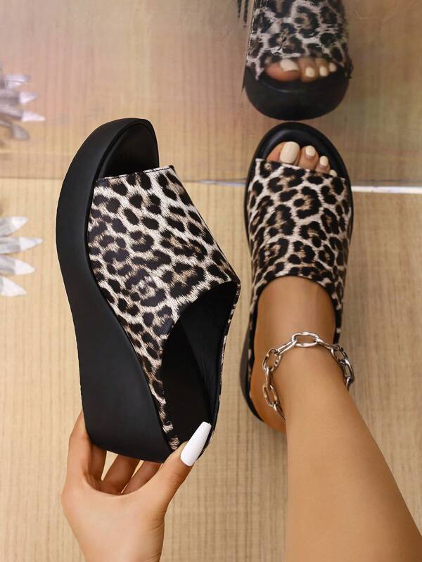 Women's Dual-Color Open Toe Platform Slippers, Fashionable Leopard Print Leather Upper, Wedge Heel Thick Sole Summer Sandals (Size Runs Small)