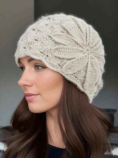 قبعة نسائية من الصوف أحادية اللون، مناسبة للارتداء في فصلي الخريف والشتاء، قطعة واحدة