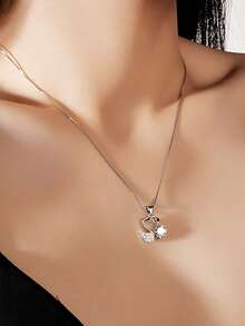 时尚天鹅爱心2克拉吊坠颈链锁骨链纯银简约舞动爱意纯爱天鹅女士吊坠