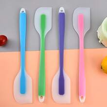 5pcs Large Solid Color Silicone Spatula Set For Stirring Scraping Serving And Flipping Kitchen Baking Tools Multifunctional Solid Color Butter Spat Cake Baking Gadgets - Green - View 1