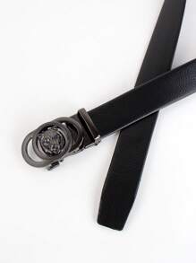 A Lightweight Luxury Black Tiger Alloy Belt With Diamond-Inlaid Blue Eyes For Men, Featuring A New Self-Locking Alloy Buckle. It Is Perfect For A Gothic Style Business Casual Look And Is A Multifunctional Accessory Suitable For Jeans. This Makes It An Ideal Gift For Dads, Relatives, And Boyfriends.