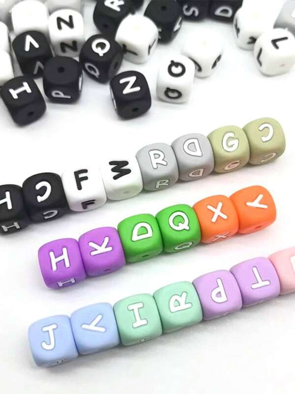 26 sztuk silikonowych koralików, 12 mm kwadratowe luźne koraliki dystansowe, odpowiednie do ręcznie robionej biżuterii DIY, bransoletek, naszyjników, breloków / koralików do długopisów, zawieszek do telefonów komórkowych, akcesoriów do toreb, prezentów urodzinowych, prezentów dla kobiet