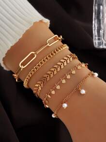 5 pièces Set de bracelets minimalistes avec chaîne, cœur et perles décoratives. Convient pour les vacances, les sorties et toutes les saisons. Accessoires de bijoux pour femmes.