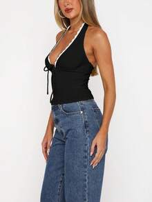 Estilo europeo y americano Diseño hueco del verano Top de camiseta sin espalda sexy con cuello en V profundo y acabado de encaje, ajustado y elástico - Negro - Ver 3