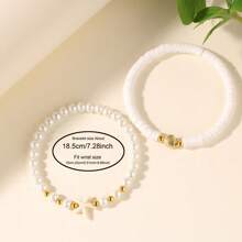 Set de 2 piezas de joyas pulseras de playa de verano para mujer con cuentas de arcilla polimérica blanca con forma de estrella de mar y concha, accesorios de atuendo de vacaciones, moda de surf