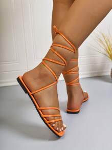 Sandalias planas casuales con tiras y punta cuadrada trenzadas para mujer