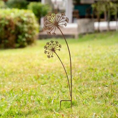1pc Natural Rusted Metal Garden Stake Decor - Modern Floral Design, Durable Outdoor Rustic Appearance, Suitable For Garden, Patio, Balcony, Planter - Perfect Gift, Garden Decoration