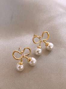 1 Pair Minimalist Small Bow Stud Earrings, Fashion Versatile Earrings Suitable For Women, Daily And Occasions