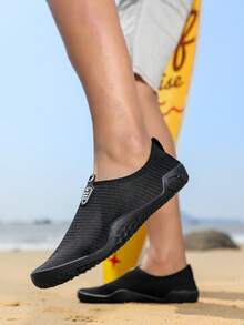 أحذية لياقة بدنية للرجال والنساء للداخل مقاومة للانزلاق وهادئة الصوت، مناسبة للحبل الناطق، المشي على آلة الكروس، تدريبات الرفع العميق، اليوغا، التسلق، المشي لمسافات طويلة خارج المنزل، الشاطئ، الرياضات، المشي في الماء - الأسود - مشاهدة 7