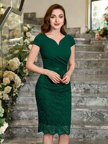 MIUSOL 甜心领花卉蕾丝商务拼接修身连衣裙 - 墨綠色 - 查看 6