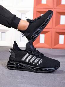 Herren Low-Top Schnürschuhe Atmungsaktiv Rutschfest Langlebig Mode Lässig Vielseitig Laufschuhe