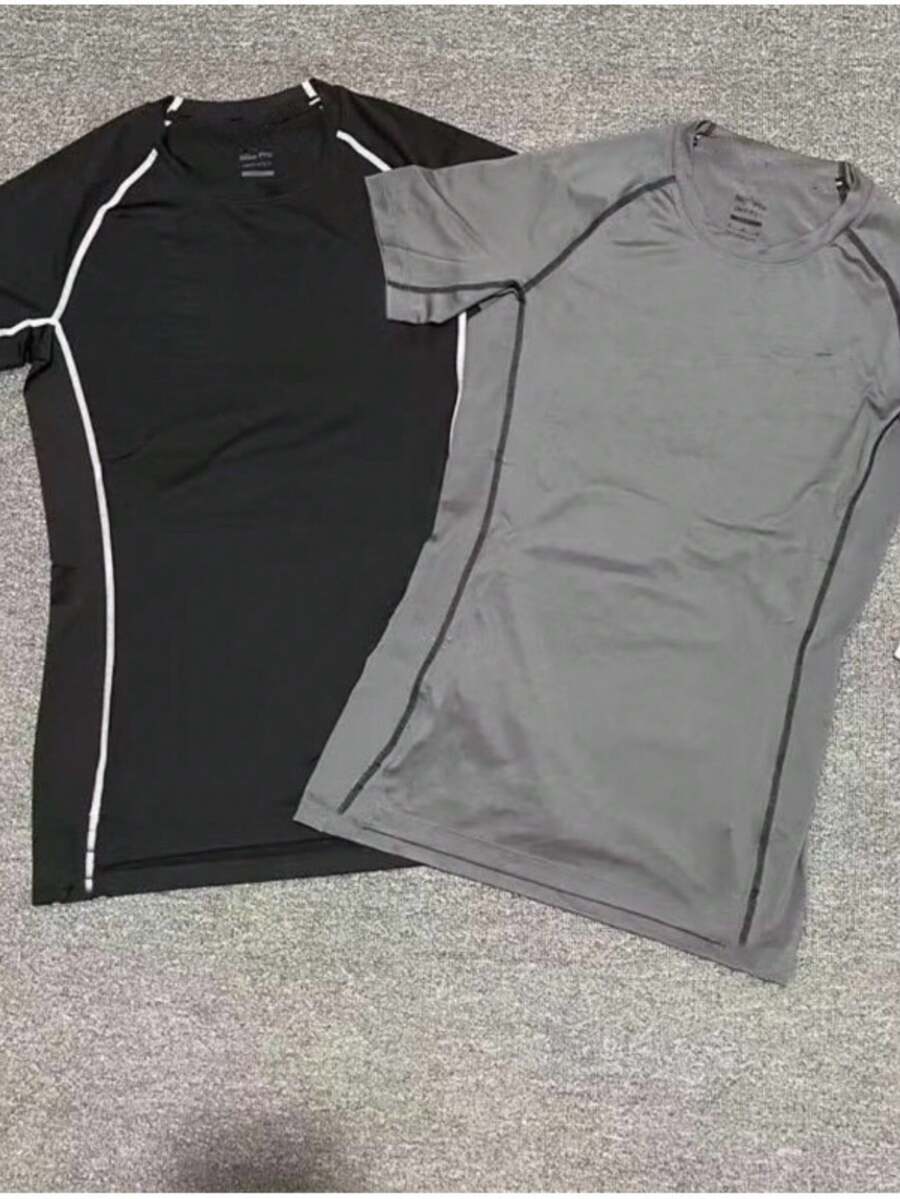 Men's Compression Shirt, Great For The Gym, Great Quality Compression Shirt.