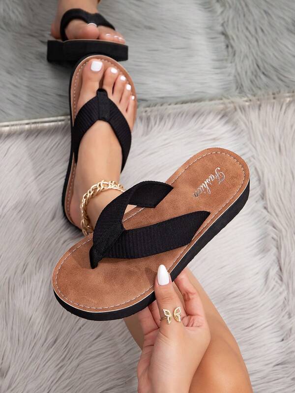 Women's Fashion Shoes Black Summer Shoes Imitation Straw Weaving Flat Shoes Casual Beach Ladies Slip-On Sandals Imitation Sole Flip Flops
