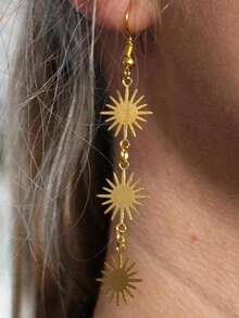 Vintage goldene Sonnenstrahl-Ohrringe mit boho-stiligem Quastenanhänger, modischer Bohemian-Schmuck mit Himmelskörper-Motiv, perfekt für Festivals und Alltagsoutfits