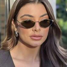 1 unisex klassische Metallbrille mit geometrischem Design und gemusterten Bügeln, geeignet für Laufsteg, Straßenfotografie, Dates, Alltag und Reisen