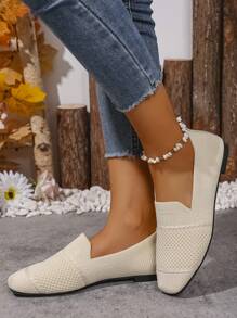 Mocasines planos de mujer tejidos, zapatos cómodos de punta cuadrada con slip-on, zapatos transpirables para mamá para primavera y otoño