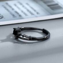 1 Stück Mode Paar Verbundenheit kubischer Zirkonia eingelassener schwarzer quadratischer Ring, geeignet für den täglichen Gebrauch, Valentinstags-Geschenk