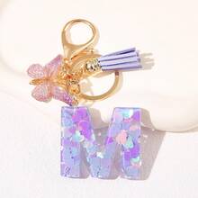 Geschenke für Thanksgiving, Weihnachten, Abschluss, Geburtstage und Feste - Niedliche Schlüsselanhänger mit Initialbuchstaben in lila, goldener Folien-Schlüsselanhänger-Charm mit Buchstaben und Schmetterling-Quaste, modischer Schlüsselanhänger als Geschenk für Frauen für Geldbörse, Tasche, Handtasche Dekoration