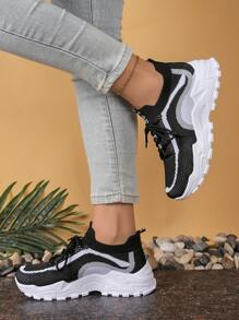 1 Paar sommerliche sportliche Damenschuhe, farbblockgestreiftes Kreuzriemen-Strickdesign, atmungsaktiv, geeignet für Schule, Arbeit, Laufen, Fitness, Wandern, Partys, Lässig-Wear, Dates, vielseitige, flache Modeschuhe