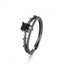 1 Stück Mode Paar Verbundenheit kubischer Zirkonia eingelassener schwarzer quadratischer Ring, geeignet für den täglichen Gebrauch, Valentinstags-Geschenk