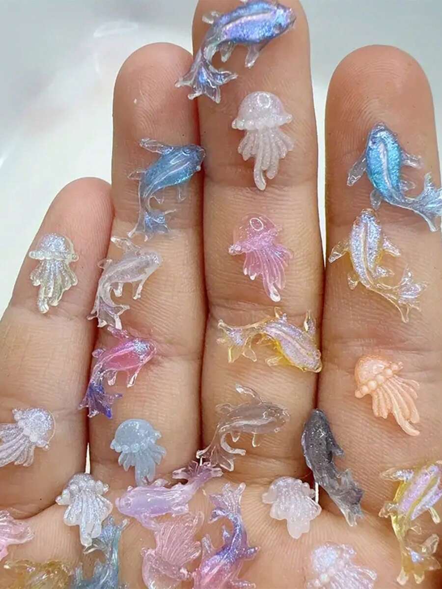 100pcs Random Color Aurora Jellyfish & Aurora Fish Mini Ocean Nail Art Accessories, Random Style Aurora Fish & Aurora Jellyfish, Random Color Mix, Total 100pcs, Suitable For Nail Art & Handmade Crafts - Multicolor - View 1