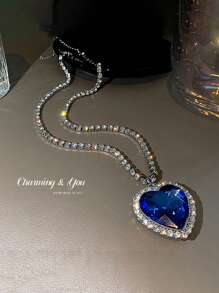 Luksusowy, olśniewający, elegancki naszyjnik w stylu pałacowym w kolorze oceanicznego błękitu