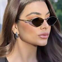 1 unisex klassische Metallbrille mit geometrischem Design und gemusterten Bügeln, geeignet für Laufsteg, Straßenfotografie, Dates, Alltag und Reisen