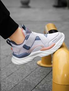 1 Pair Children's Summer Lightweight Breathable Mesh Sporty Casual Running Shoes, Suitable For Daily Casual And Running - Purple - View 4