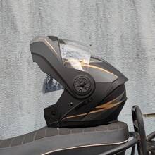 Kask motocyklowy ORZ Modular, odchylana osłona twarzy, dwa wizjery, unisex, do użytku przez cały rok