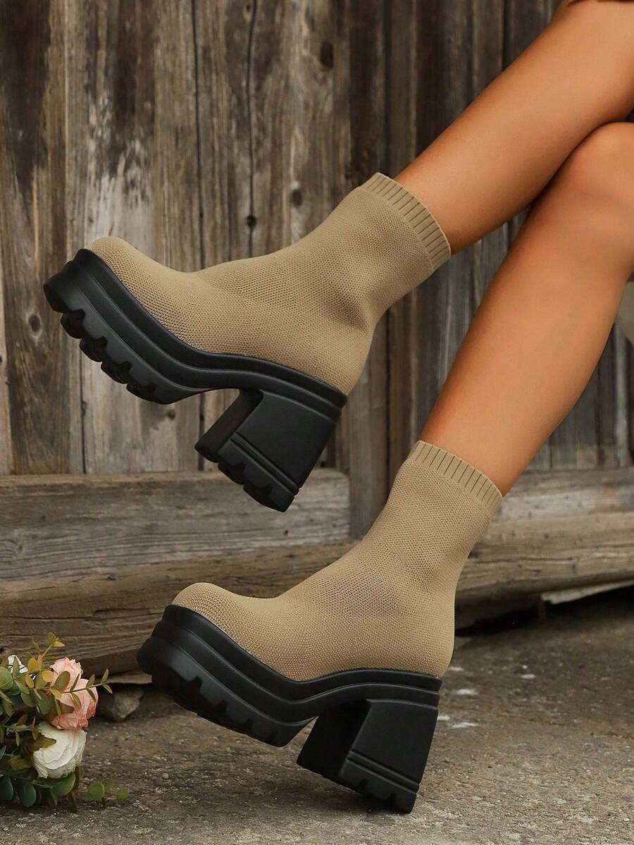 女式法式百搭弹力修身靴，粗跟，后拉链，时尚踝靴，适合秋冬