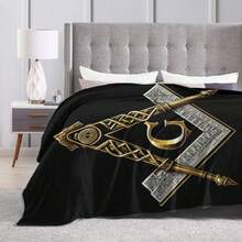 [Everyday Comfort] Masonic Freemason Flannel Throw Blanket | Ultra-Soft 280g Polyester | Reversible, All-Season Comfort | Black With Golden Emblem & Symbols | Ideal For Sofa, Bed, Camping | Machine Washable | Perfect Holiday Gift For Halloween, Thanksgiving, Christmas, Camping Blanket | Decorative Throw | Durable Flannel, Best For Christmas, Perfect For Thanksgiving - Multicolor - View 4