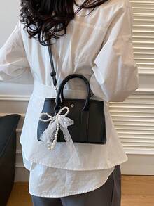 1 件时尚女士手提包、单肩包、斜挎包、邮差包、迷你钱包，尺寸：（7.9 英寸 * 5.1 英寸 * 3.5 英寸），PU 材质防刮耐磨，适合购物、约会、派对、工作通勤，可调节肩带，优雅简约休闲时尚黑色 - 黑色 - 查看 4