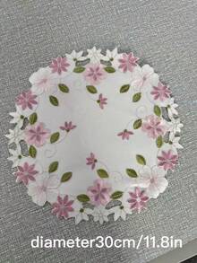 4 件花卉刺绣餐垫，聚酯纤维矩形和椭圆形手工镂空隔热餐垫，适用于餐桌、咖啡桌、日常家居使用和婚礼派对节日