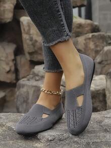 女士熊猫眼图案针织休闲圆头一脚蹬平底鞋，舒适妈妈鞋，适合日常散步 - 灰色 - 查看 4