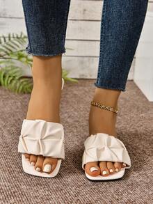 Women's Summer Fashion Ruched Strap Square Toe Casual Versatile Outdoor Beach Sandals, Solid Color Flat Slides - Beige - View 5
