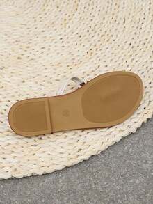 2025 Neue Minimalistische Sommer Zehentrenner Römersandalen mit Knöchelriemen, Flache Sandalen für Damen, Lässig Beach Flip Flops, Eleganter Preppy Stil, Perlen Beach Party Urlaub Outdoor - Weiss - Übersicht 2